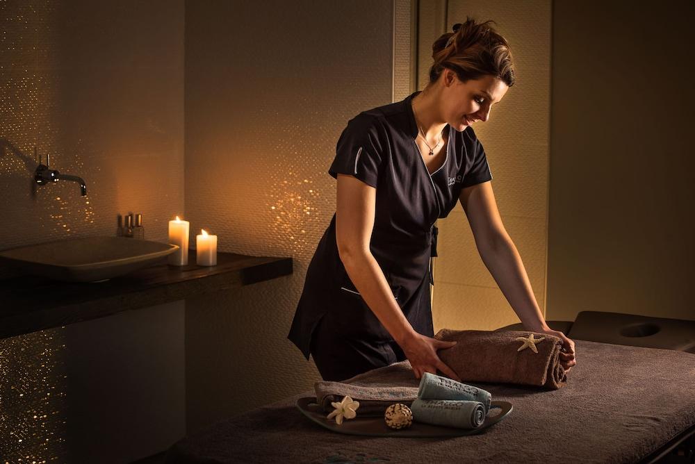 Thalasso Concarneau Spa Marin Resort Bagian luar foto