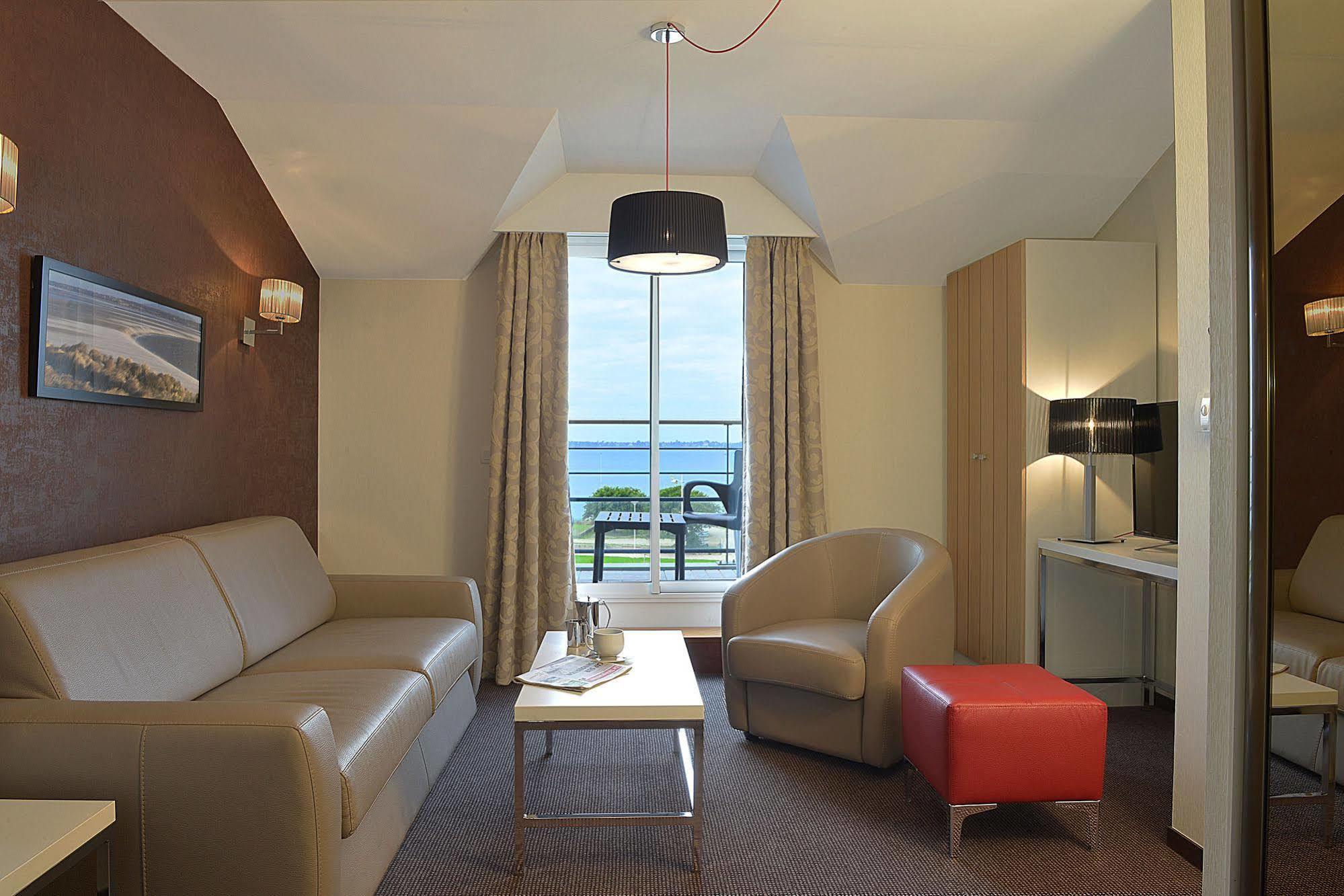 Thalasso Concarneau Spa Marin Resort Bagian luar foto